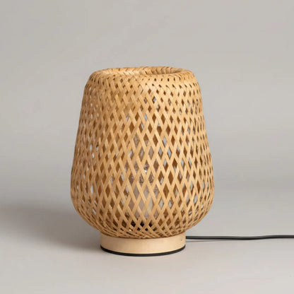 Luminária de Mesa em Bambu Artesanal com Iluminação LED.