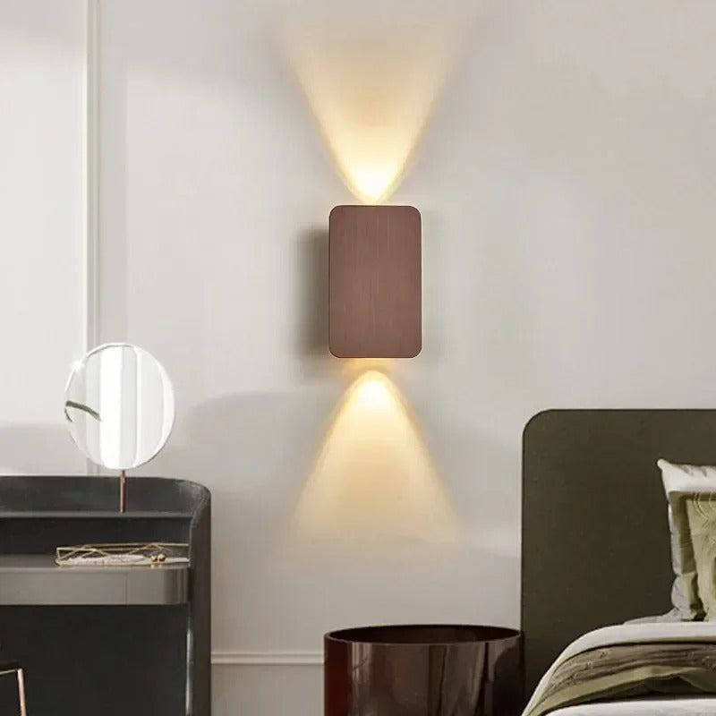 Arandela de Parede Wooden, 6W/10W LED integrado, alumínio, 3000K ou 6000K